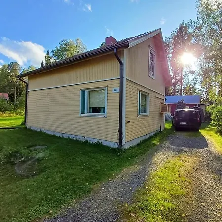 Mummonmökki Vetelissä Lomamökit