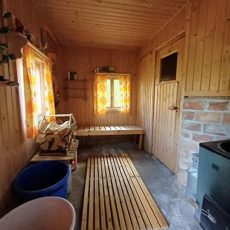 Mummonmökki Vetelissä *