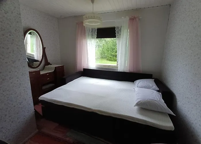 Mummonmökki Vetelissä Lomamökit *